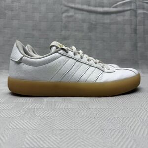 Adidas Shoes Womens‎ Size 8 White Gum Low Top 3-Stripes Casual Lifestyle ID9070